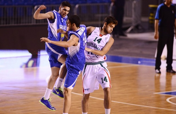 השלוש של סלוס: מח' 1