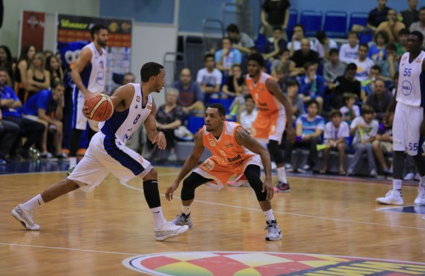 השלוש של סלוס – מחזור 4