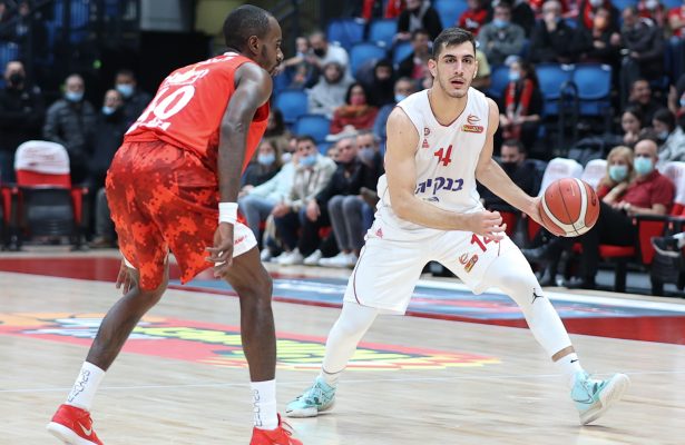 מסכמים מחזור 18